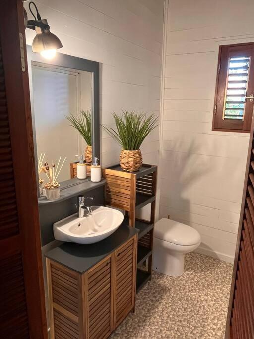 Bungalow Avec Jacuzzi Privatif Villa Sainte-Rose Luaran gambar